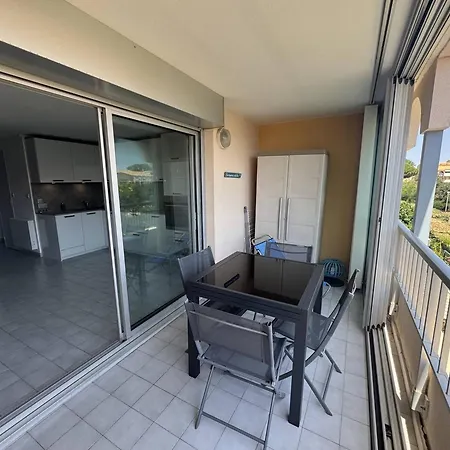 Superbe T2 Moderne Au Cap D'agde, Proche Plage, 4 Pers, Parking - Fr-1-749-109 アグド