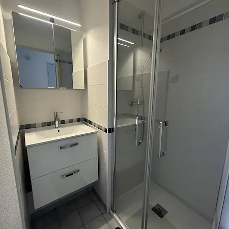Superbe T2 Moderne Au Cap D'agde, Proche Plage, 4 Pers, Parking - Fr-1-749-109 * Agde